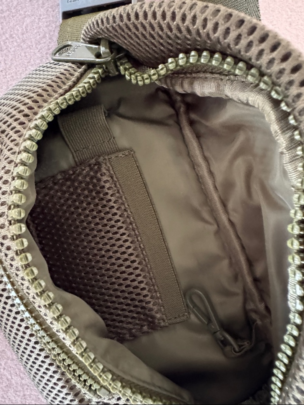 Dagne Dover Dark Moss Mesh Crossbody Belt Bag - Picture 7 of 10